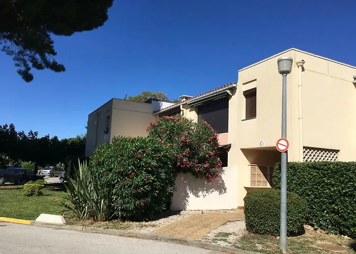 Studio Hameau au soleil